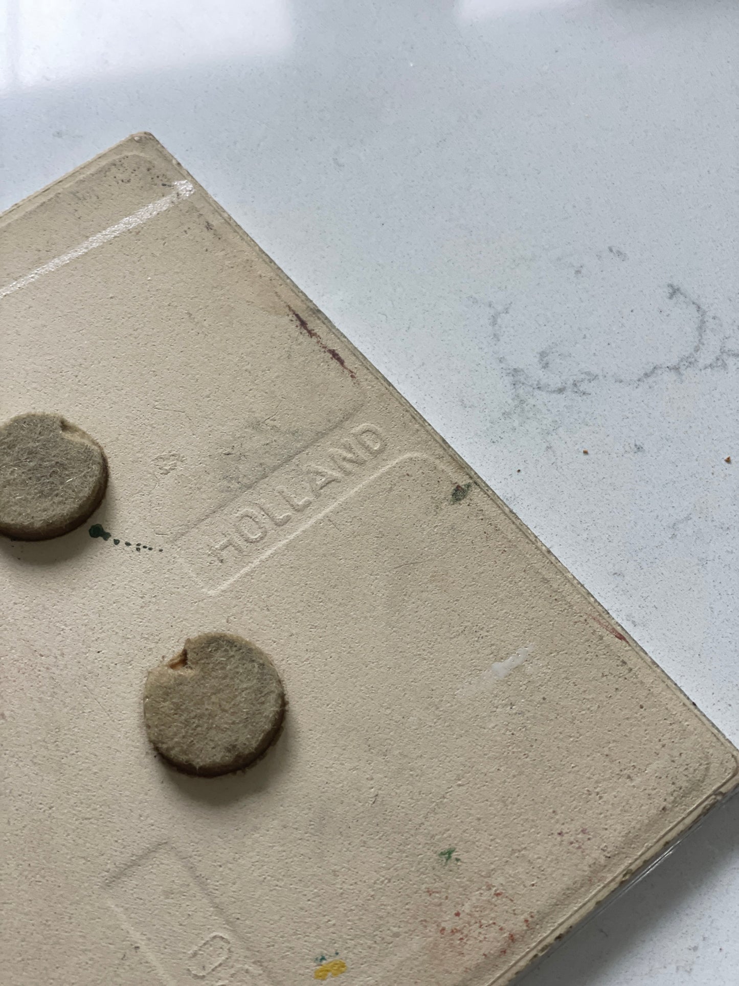 Placă florală din ceramică pictată manual