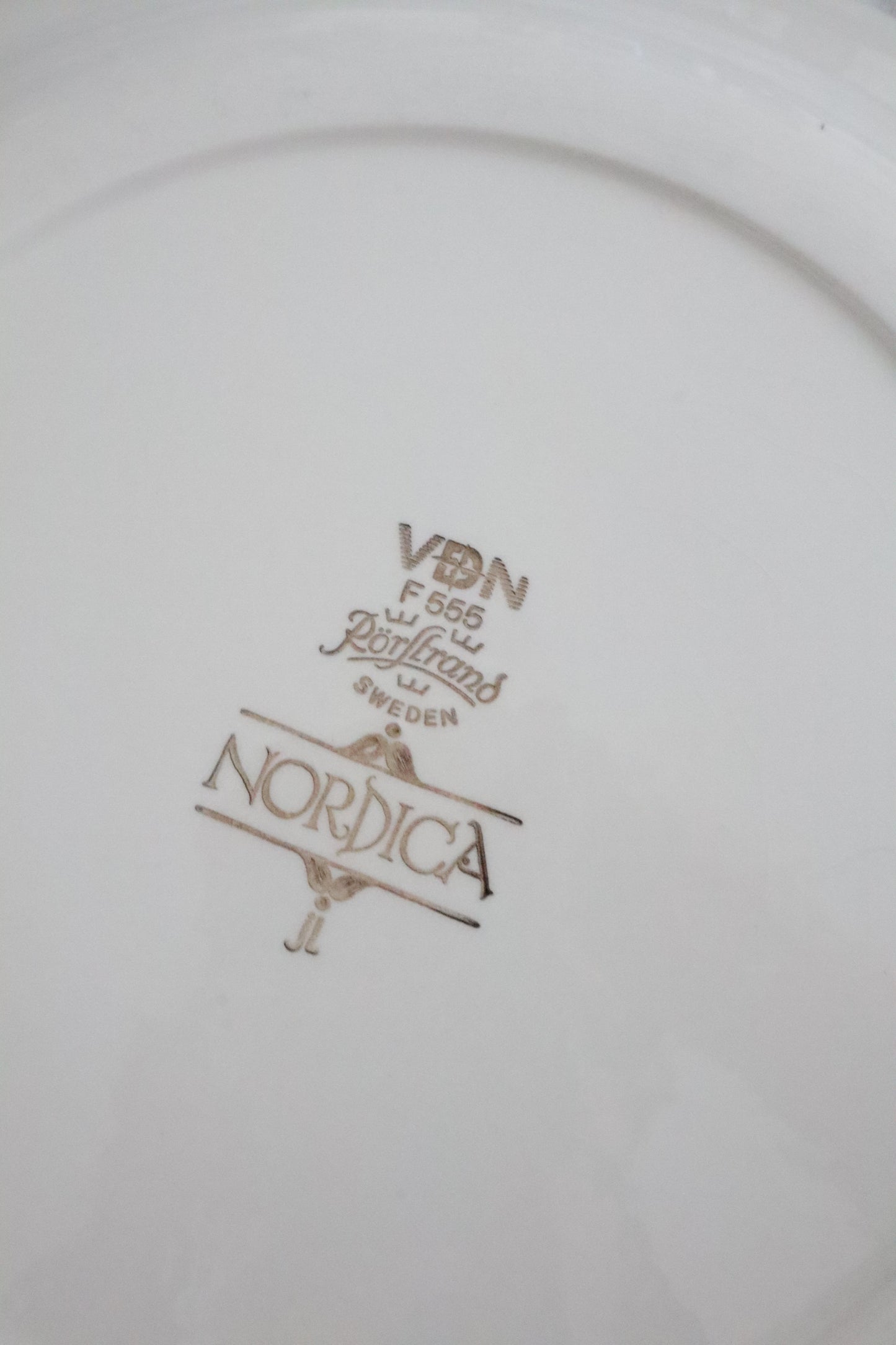 Farfurii mari din ceramică Nordica Rorstrand Sweden, ceramist Carl Harry Stalhane