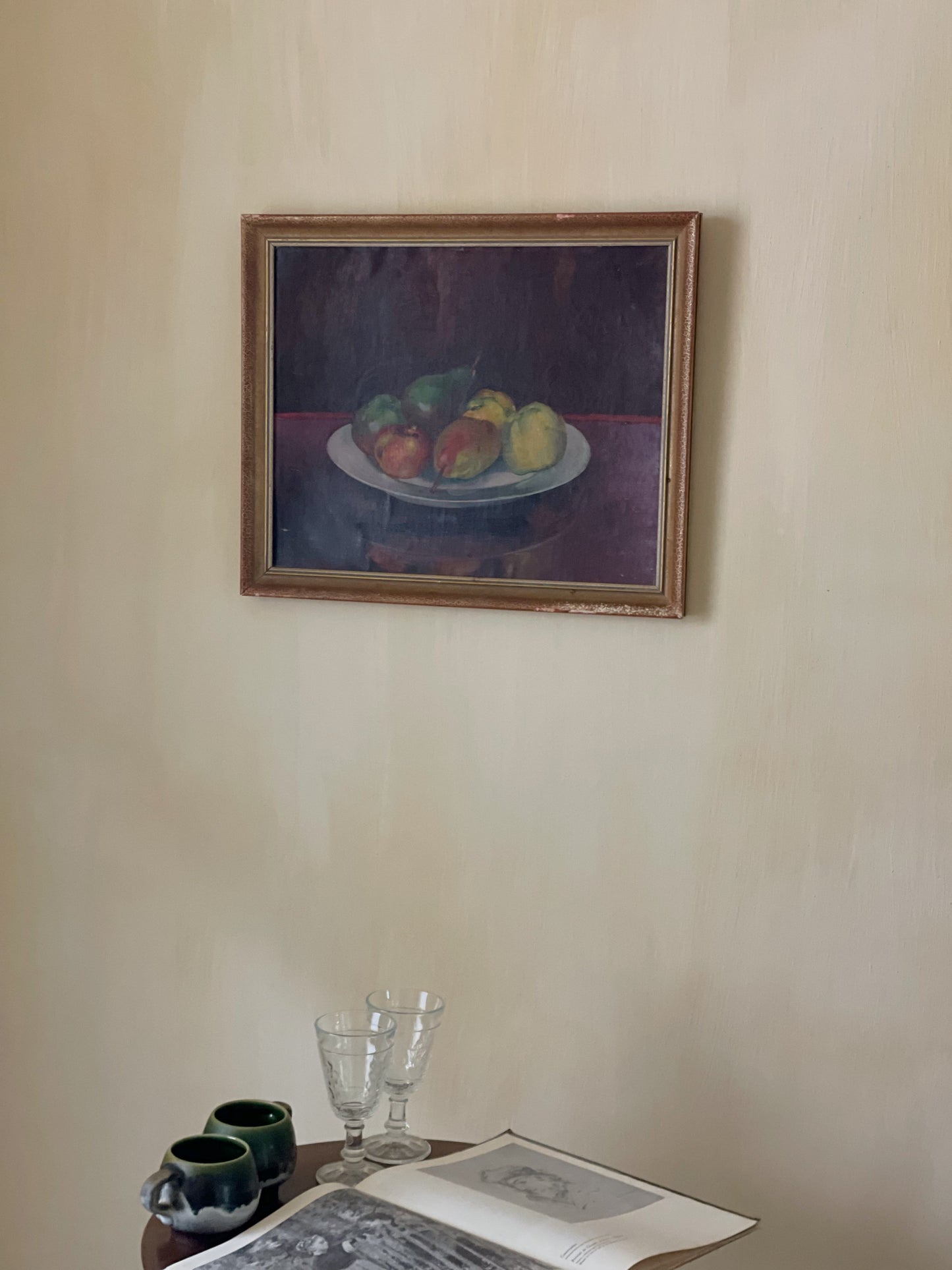 Tablou vechi pictat în ulei, natură statică-Bol cu fructe