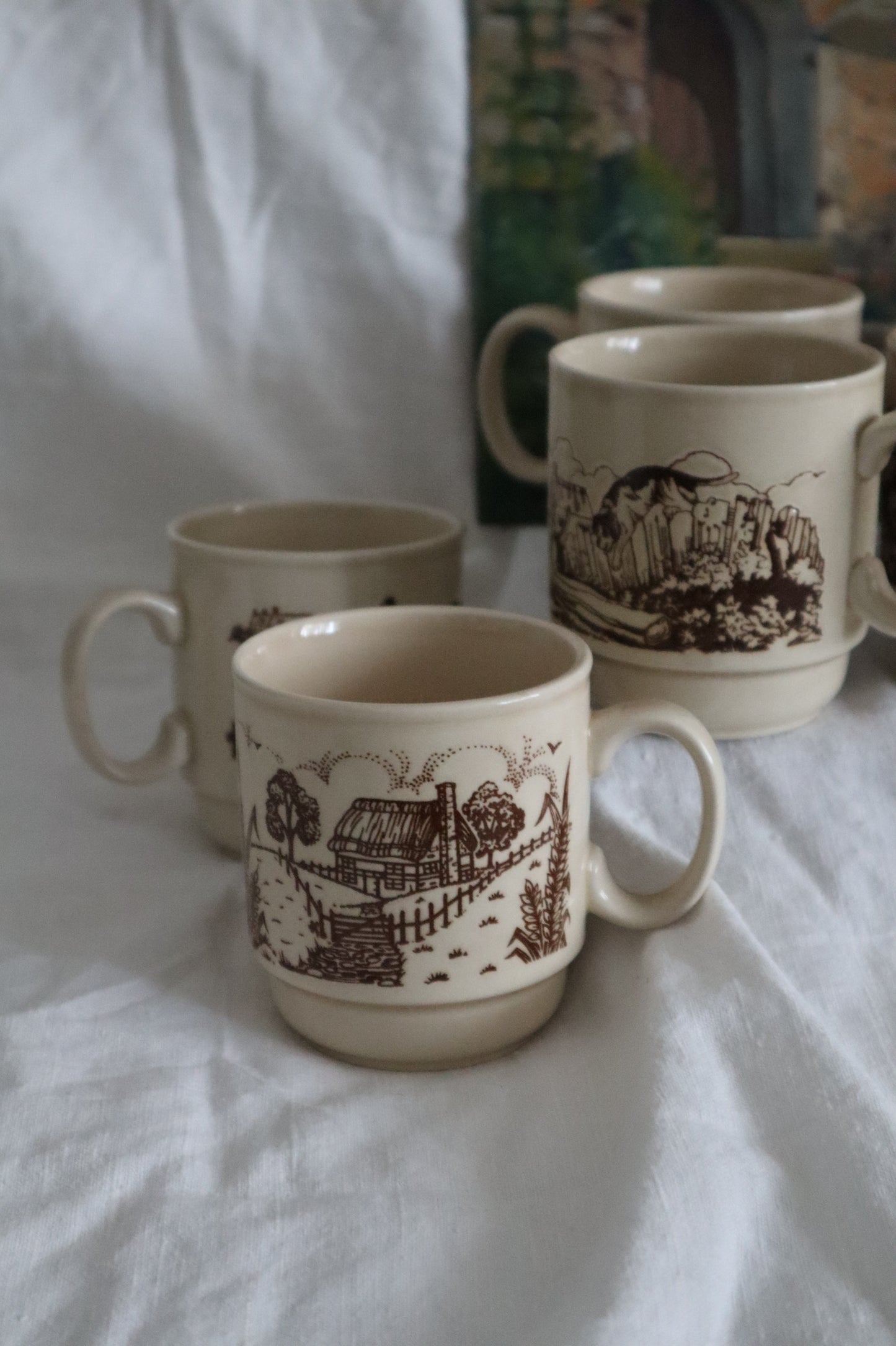 7 căni din ceramică vintage countryside made in England