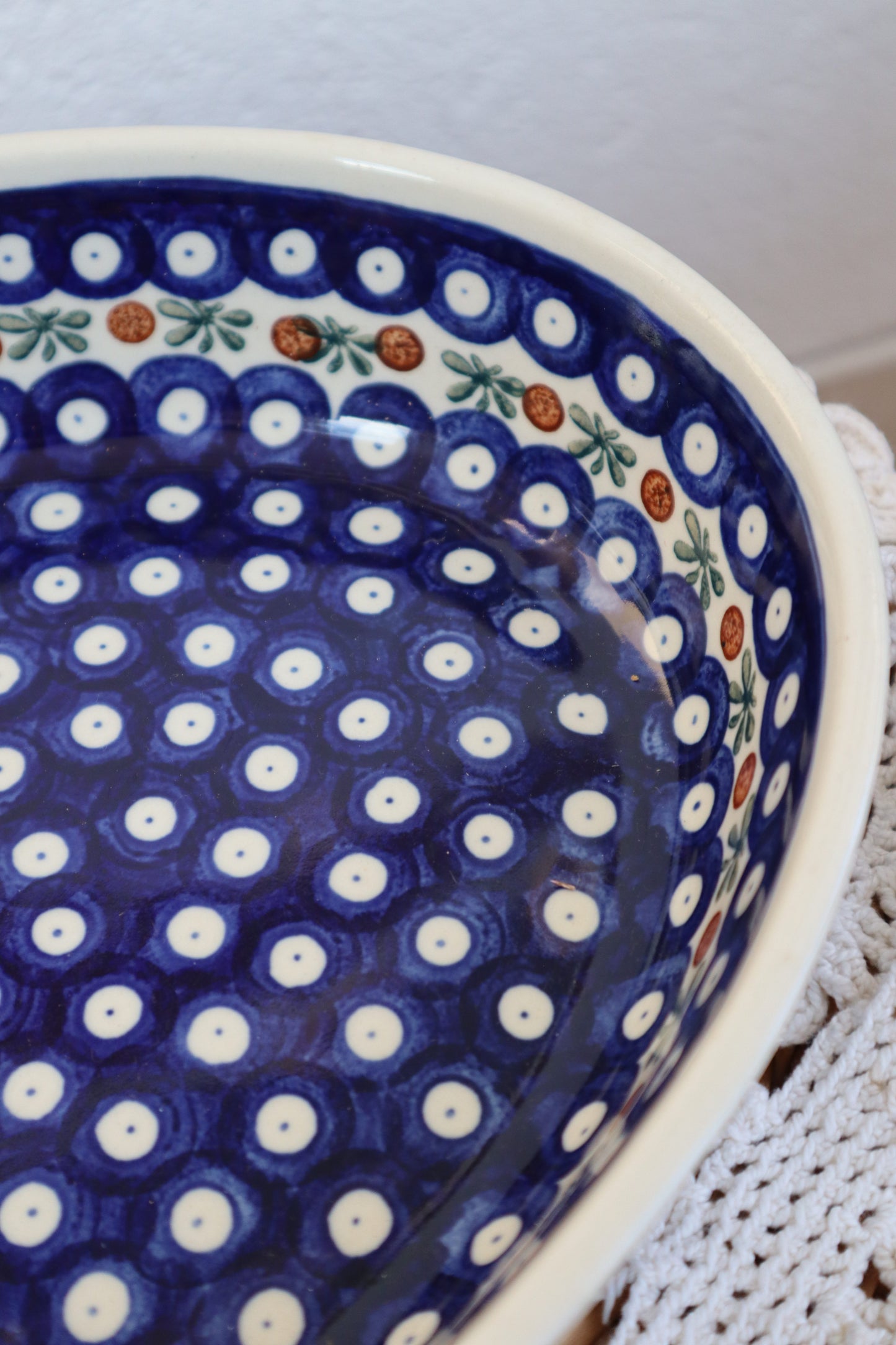 Vas mare din ceramică pictată manual Peacock Eye, handmade in poland