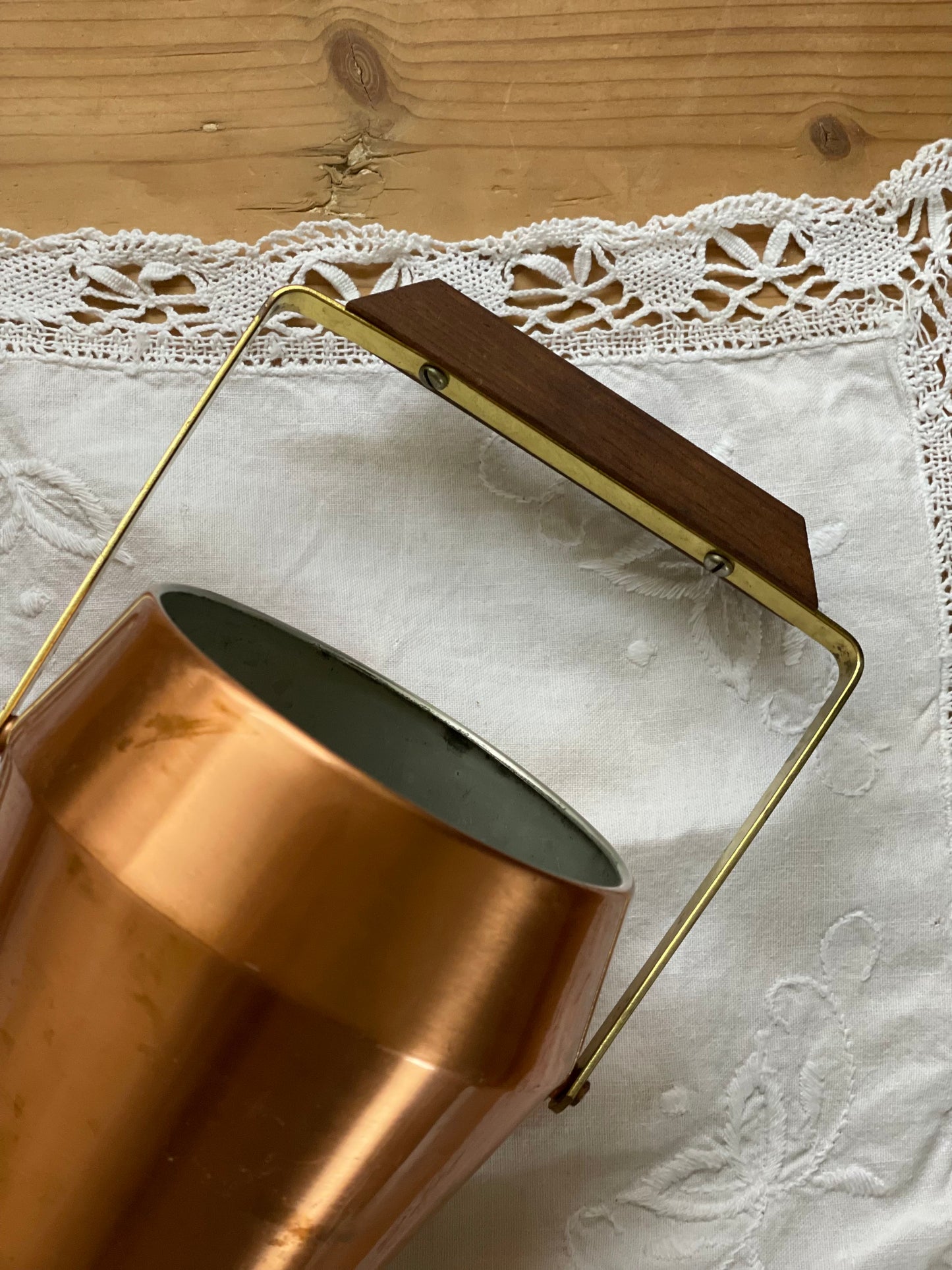 Găletuță și clește din cupru, 1950