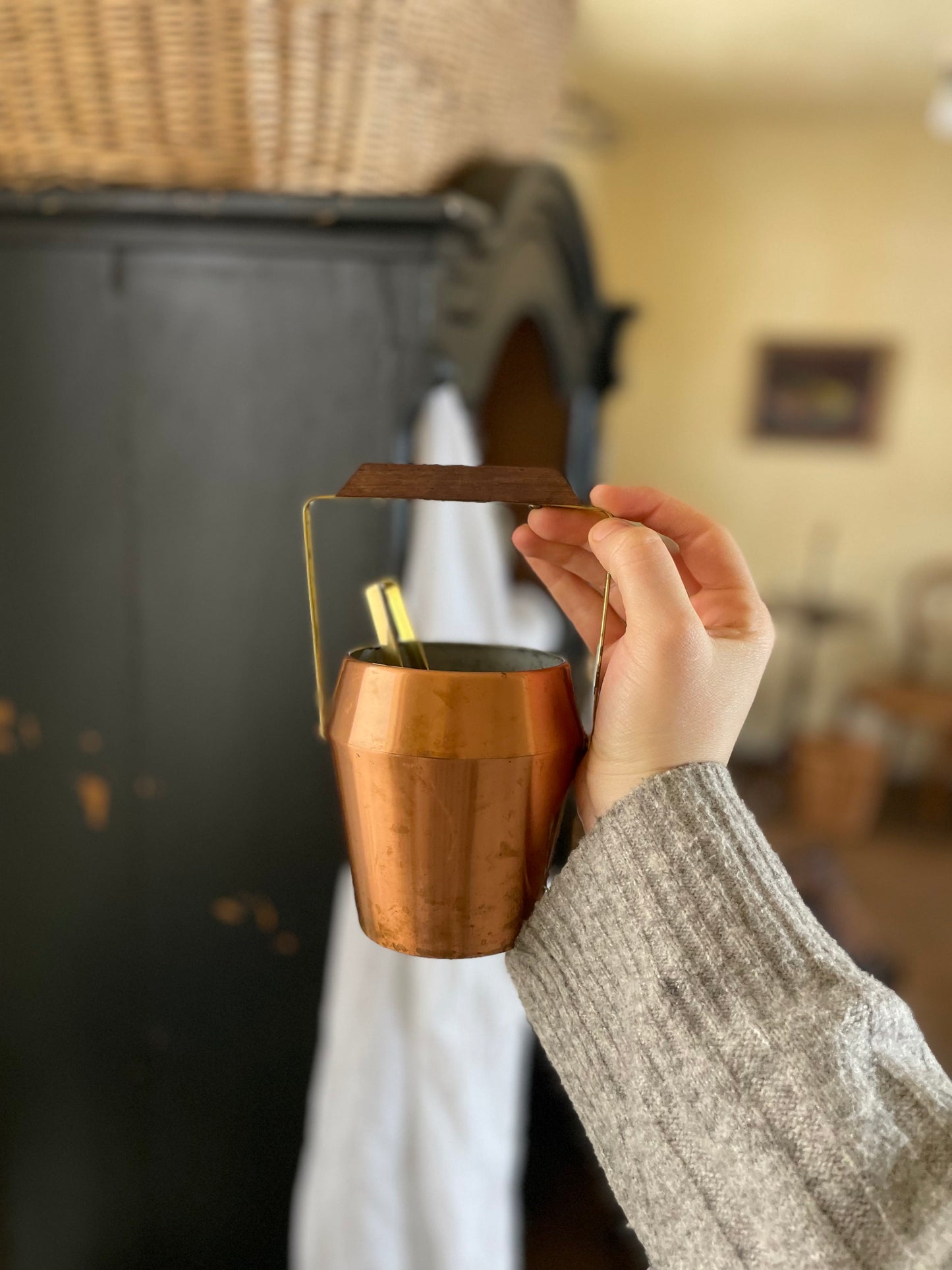 Găletuță și clește din cupru, 1950