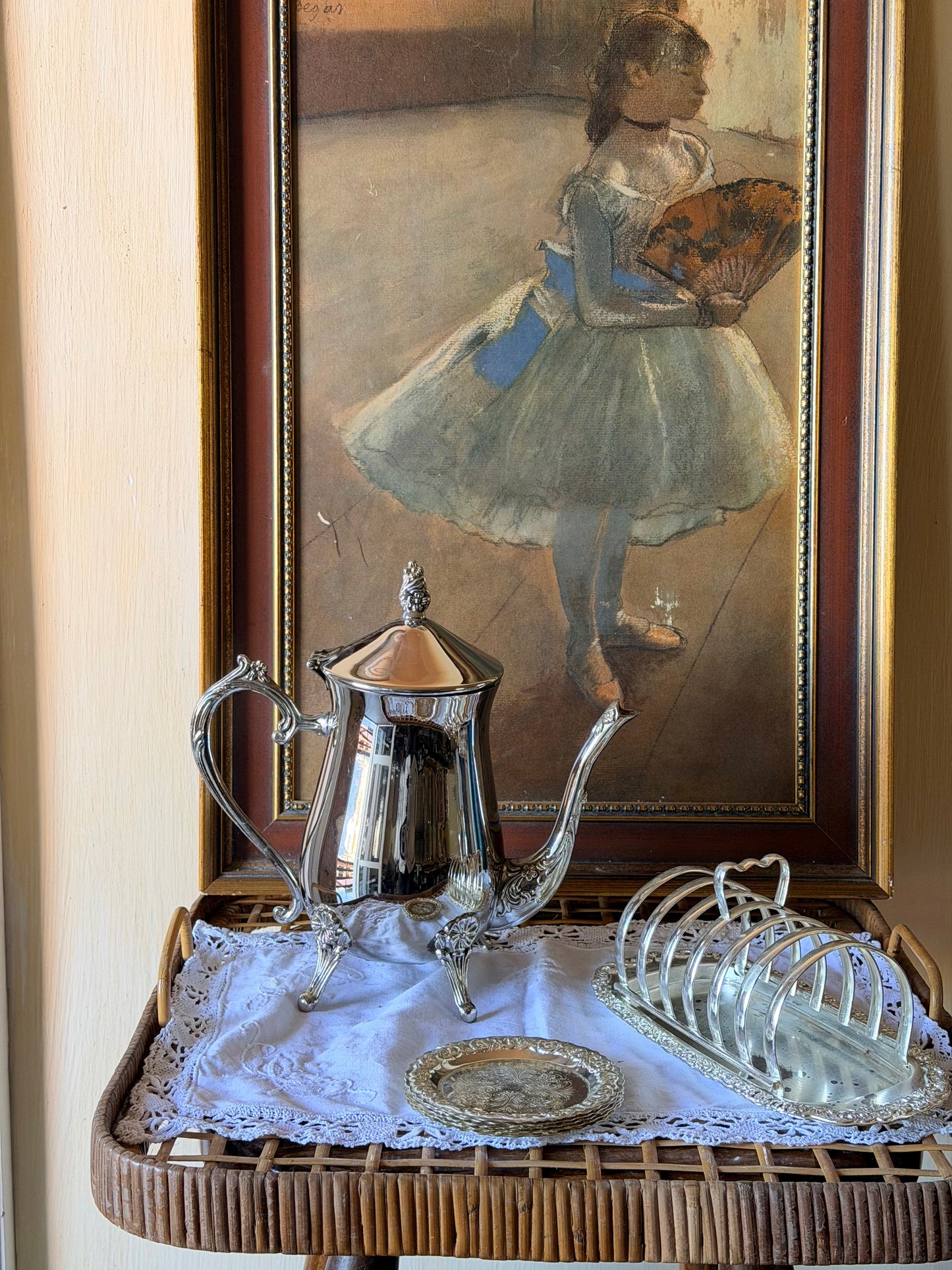 Ceainic Art Deco englezesc argintat, 1940