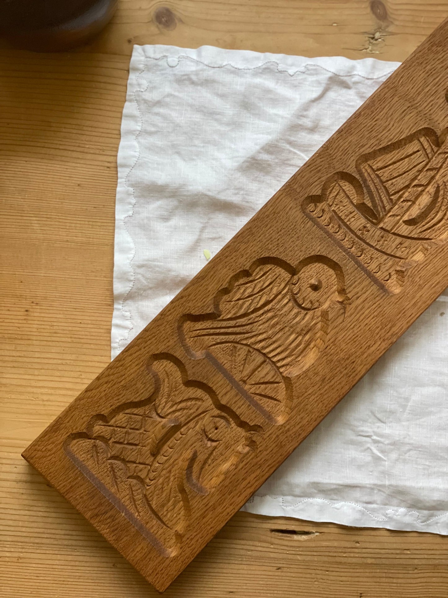 Formă de lemn vintage pentru biscuiți/turtă dulce