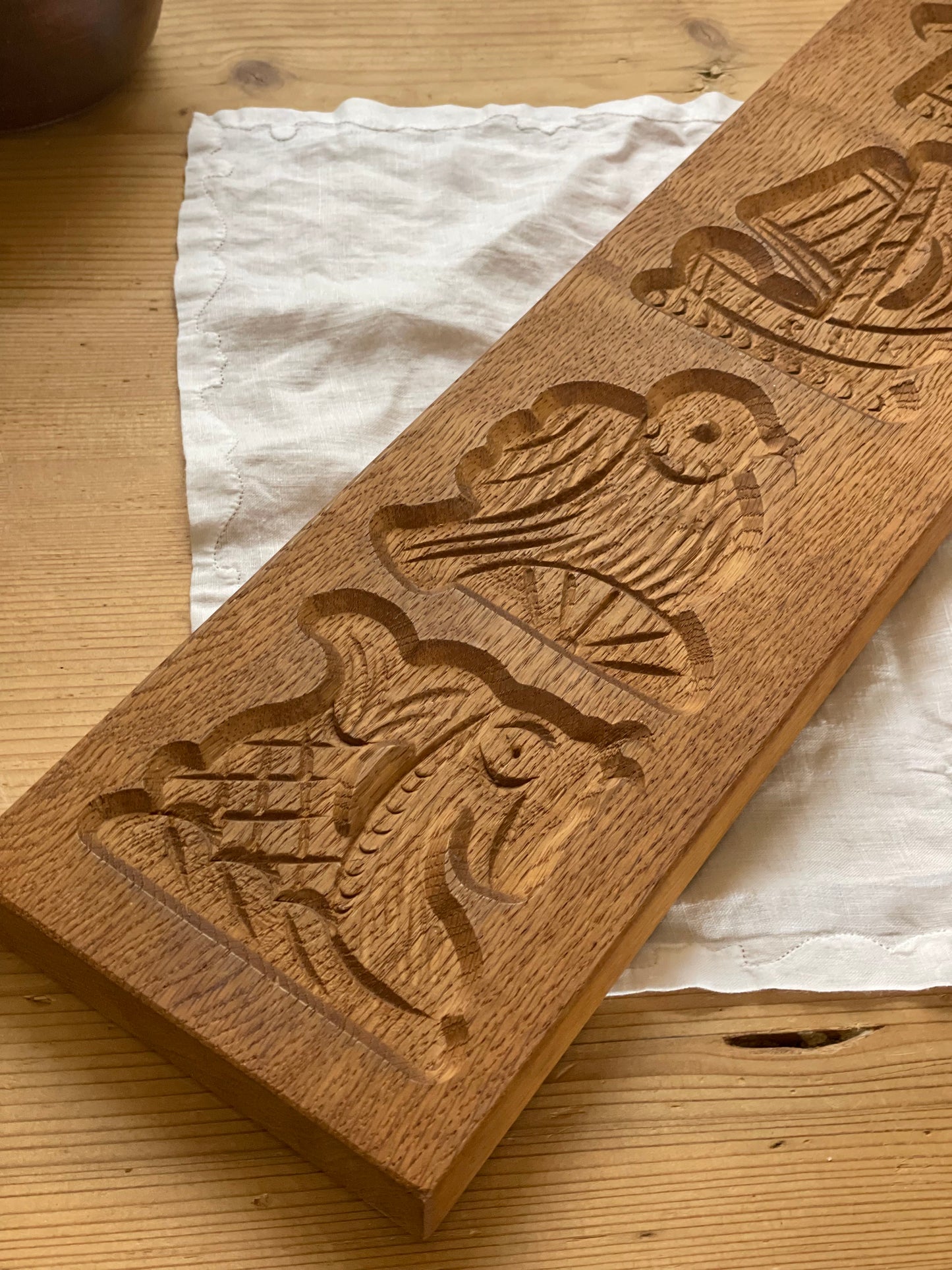 Formă de lemn vintage pentru biscuiți/turtă dulce