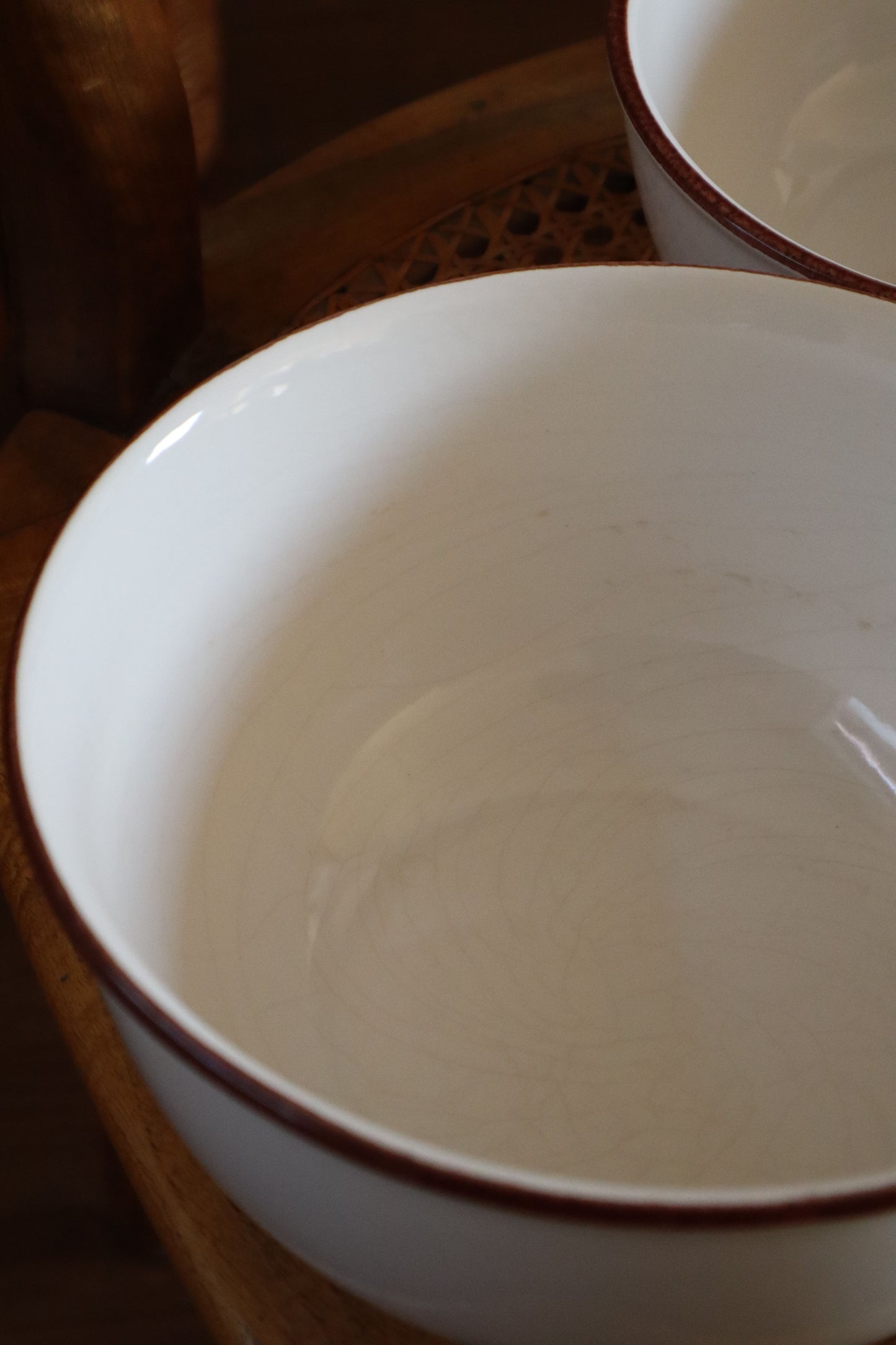 Vase de frământat din ceramică