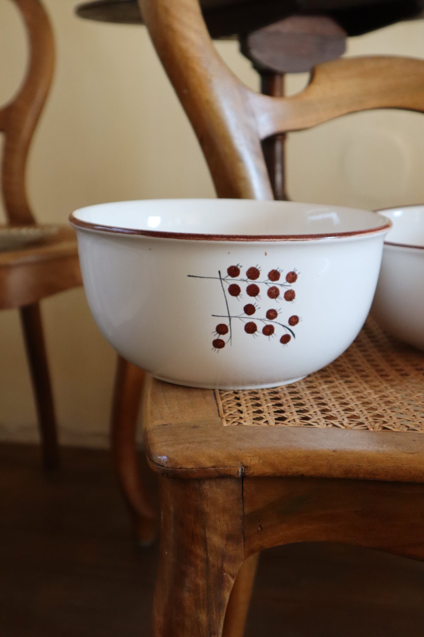 Vase de frământat din ceramică