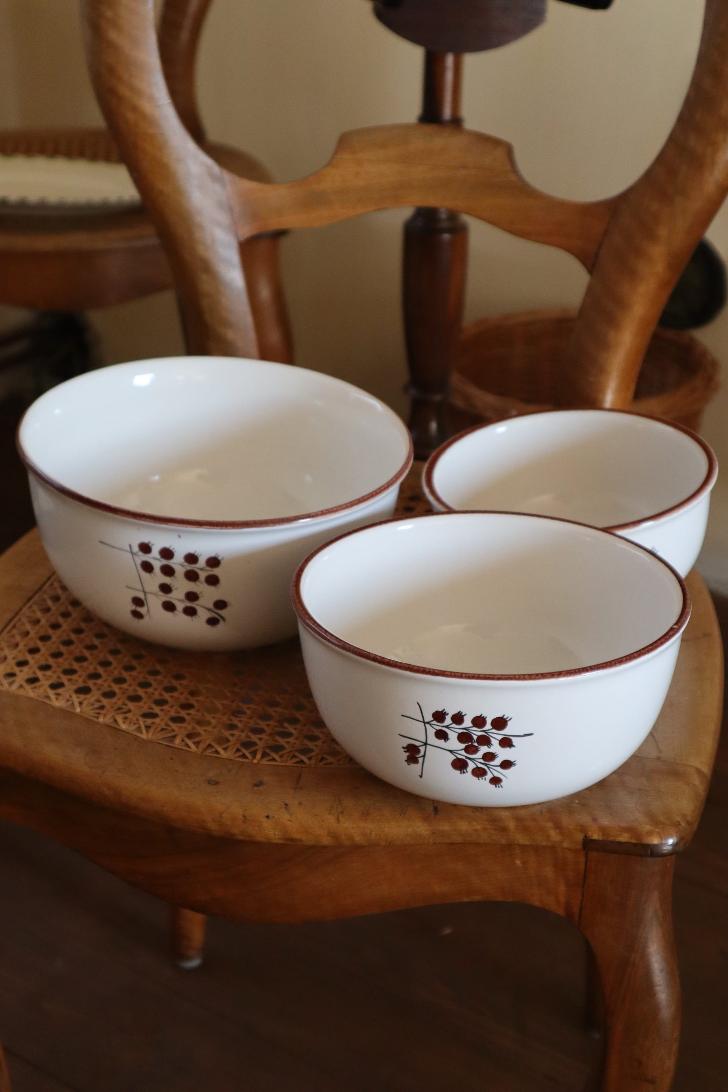 Vase de frământat din ceramică