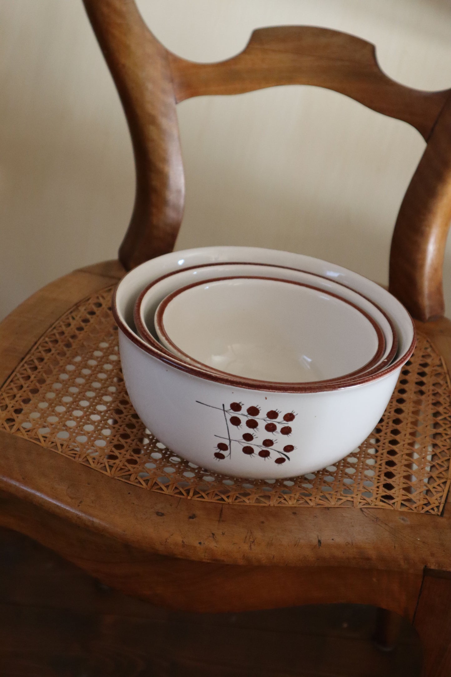 Vase de frământat din ceramică