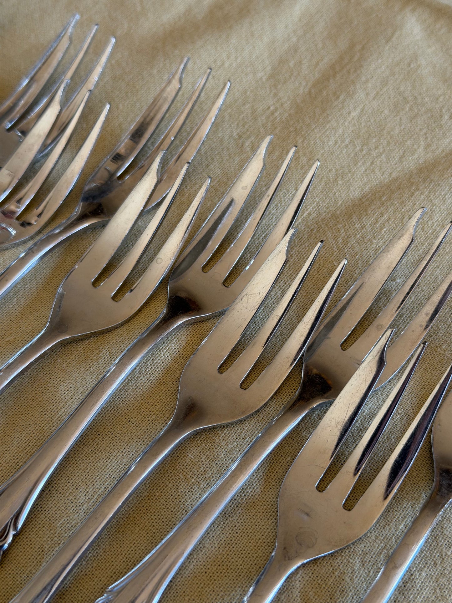 Set de 11 furculițe pentru desert Oneida