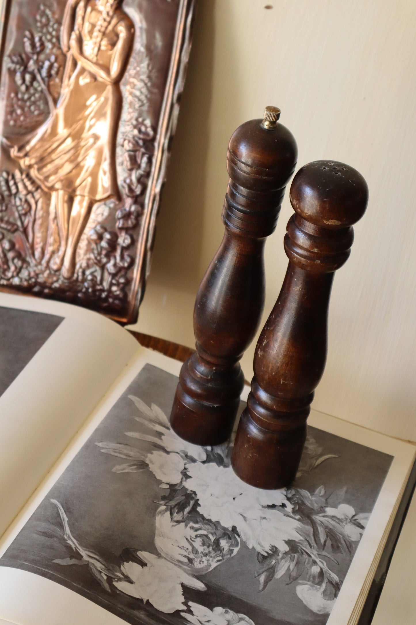 Set vintage râșniță piper și solniță