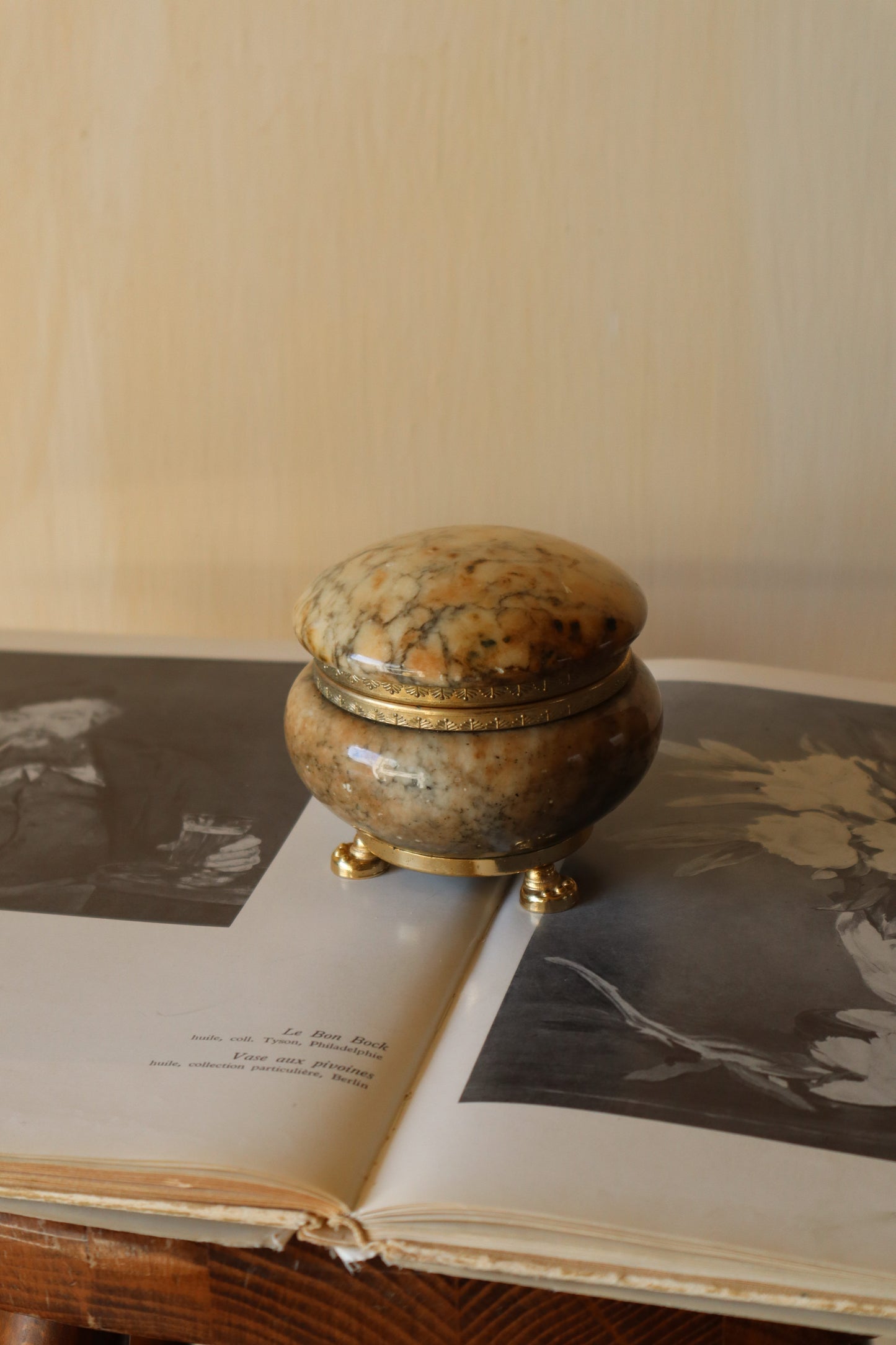 Cutie bijuterii din onix Italia