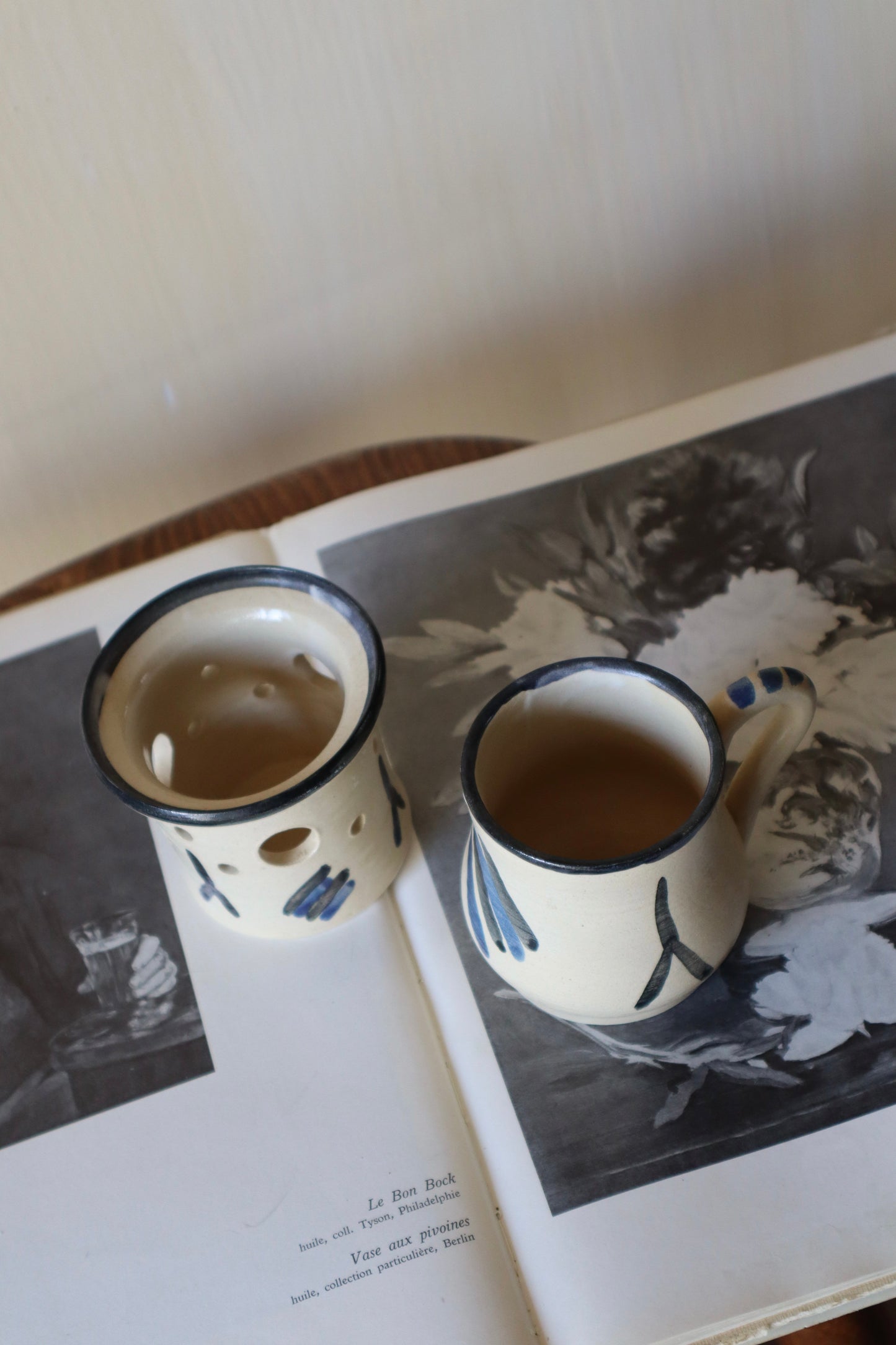 Set ceai/cafea ceramică japoneză, semnate.