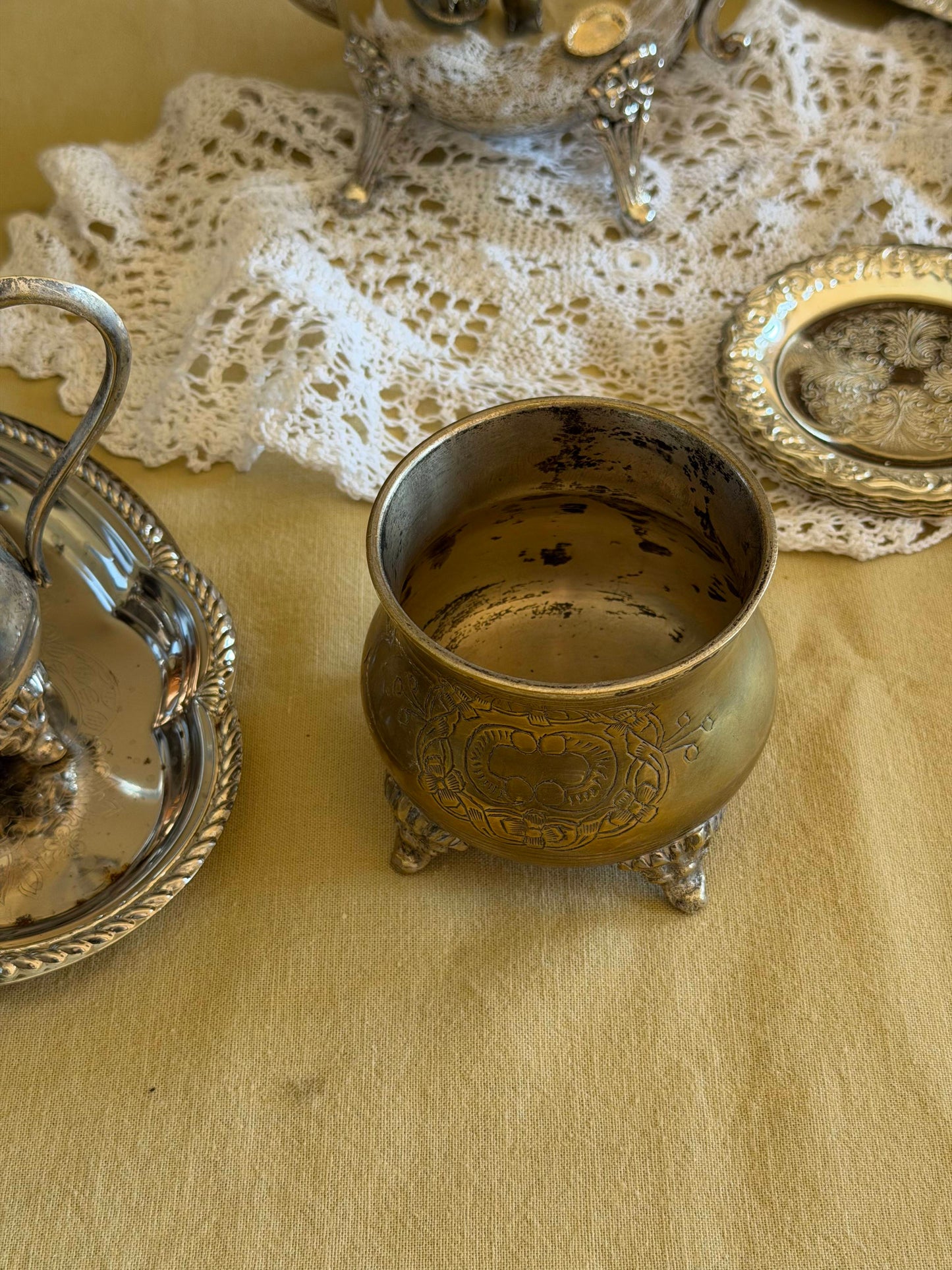 Set de latieră și zaharniță argintate, sec XIX