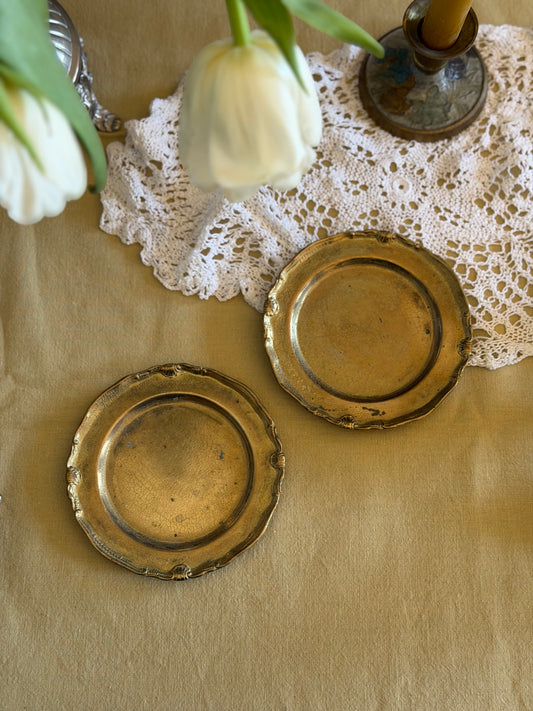 Set de 2 farfurioare din alamǎ vintage