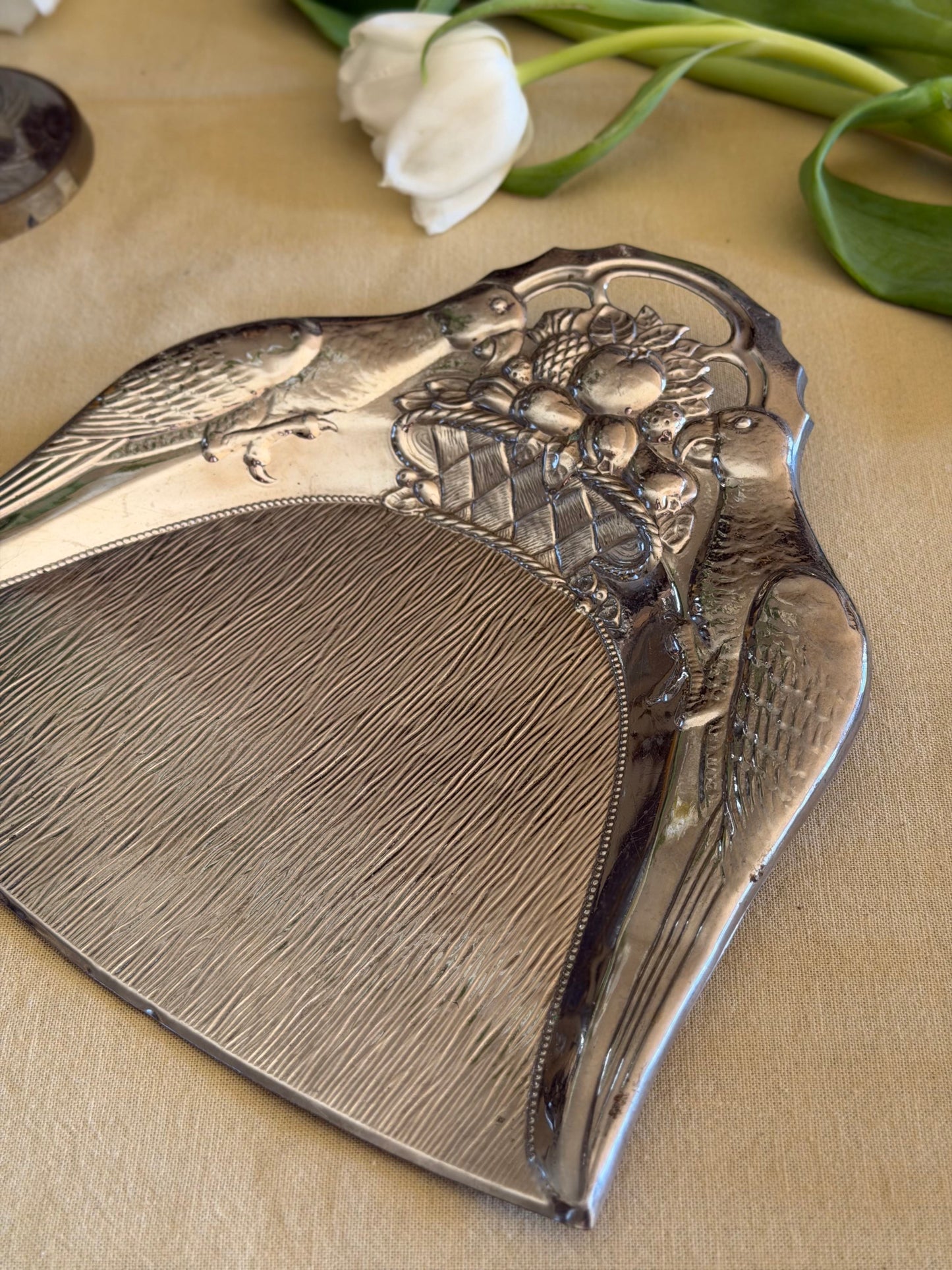 Fǎraș pentru firimituri/decorativ Art Nouveau