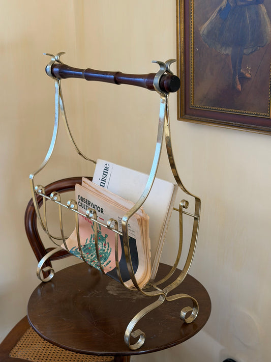 Suport de reviste auriu mâner din  lemn de mahon, 1970