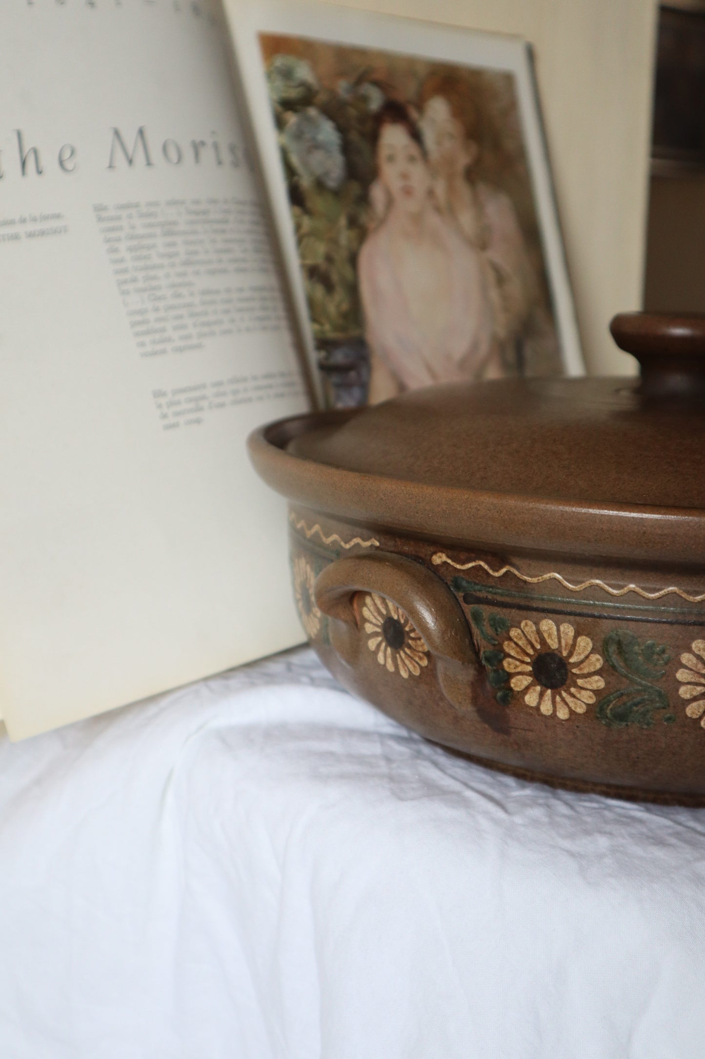 Vas mare pentru copt pâinea din ceramică