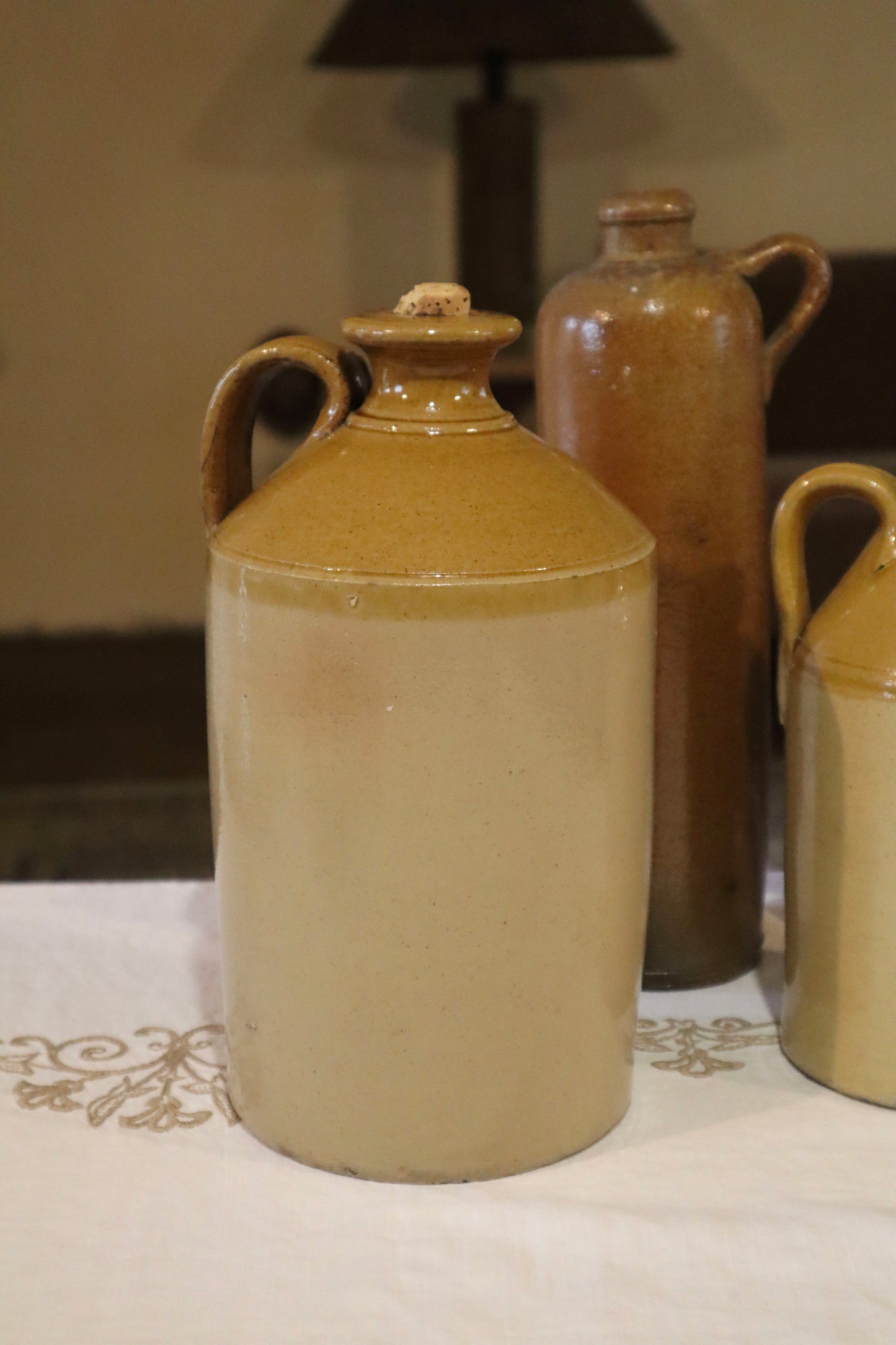 Vase din lut victoriene, sec IX