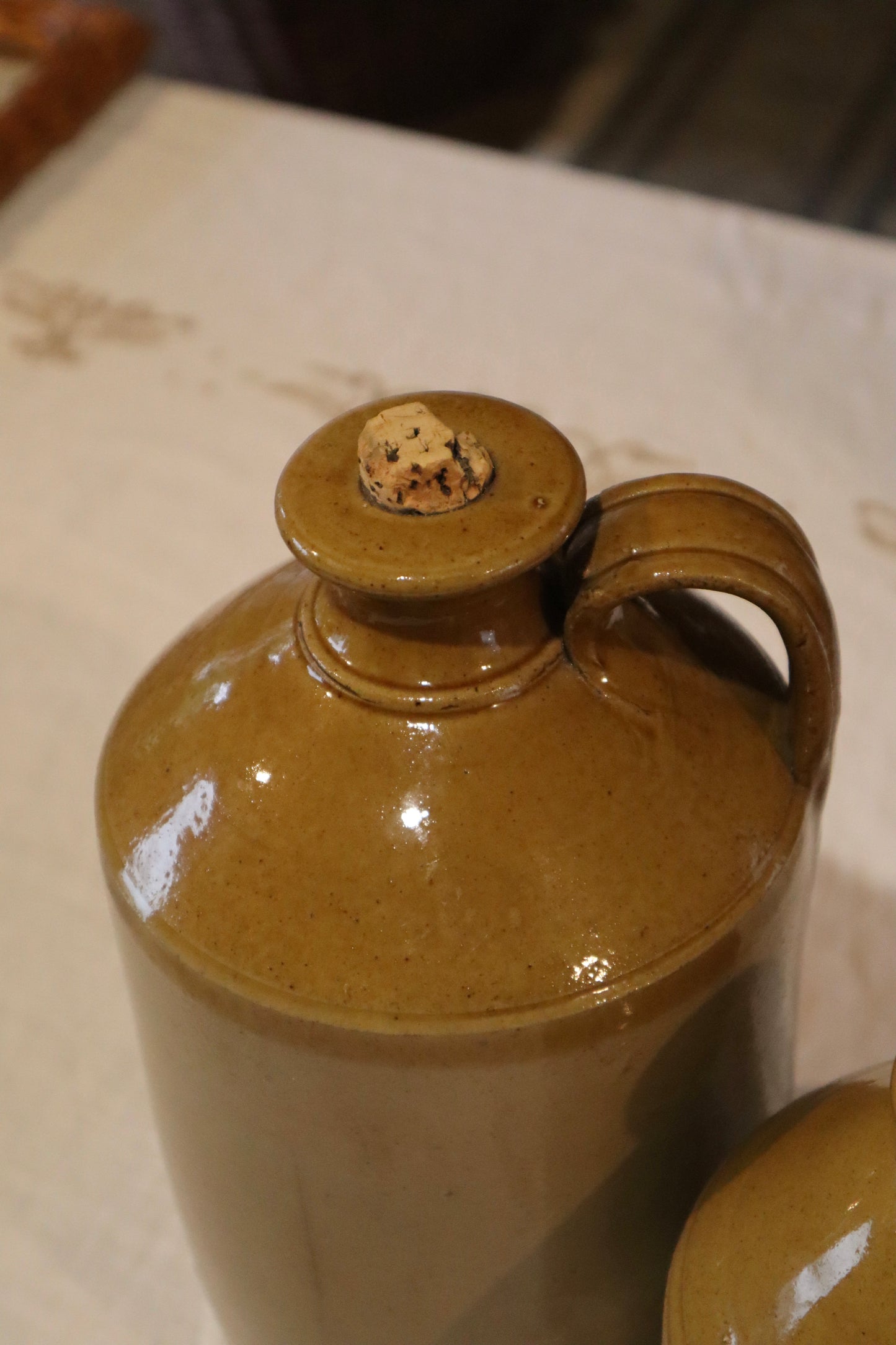 Vase din lut victoriene, sec IX