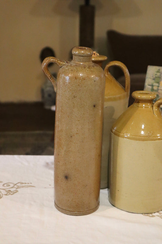 Sticlă din lut glazură sare, sec XIX