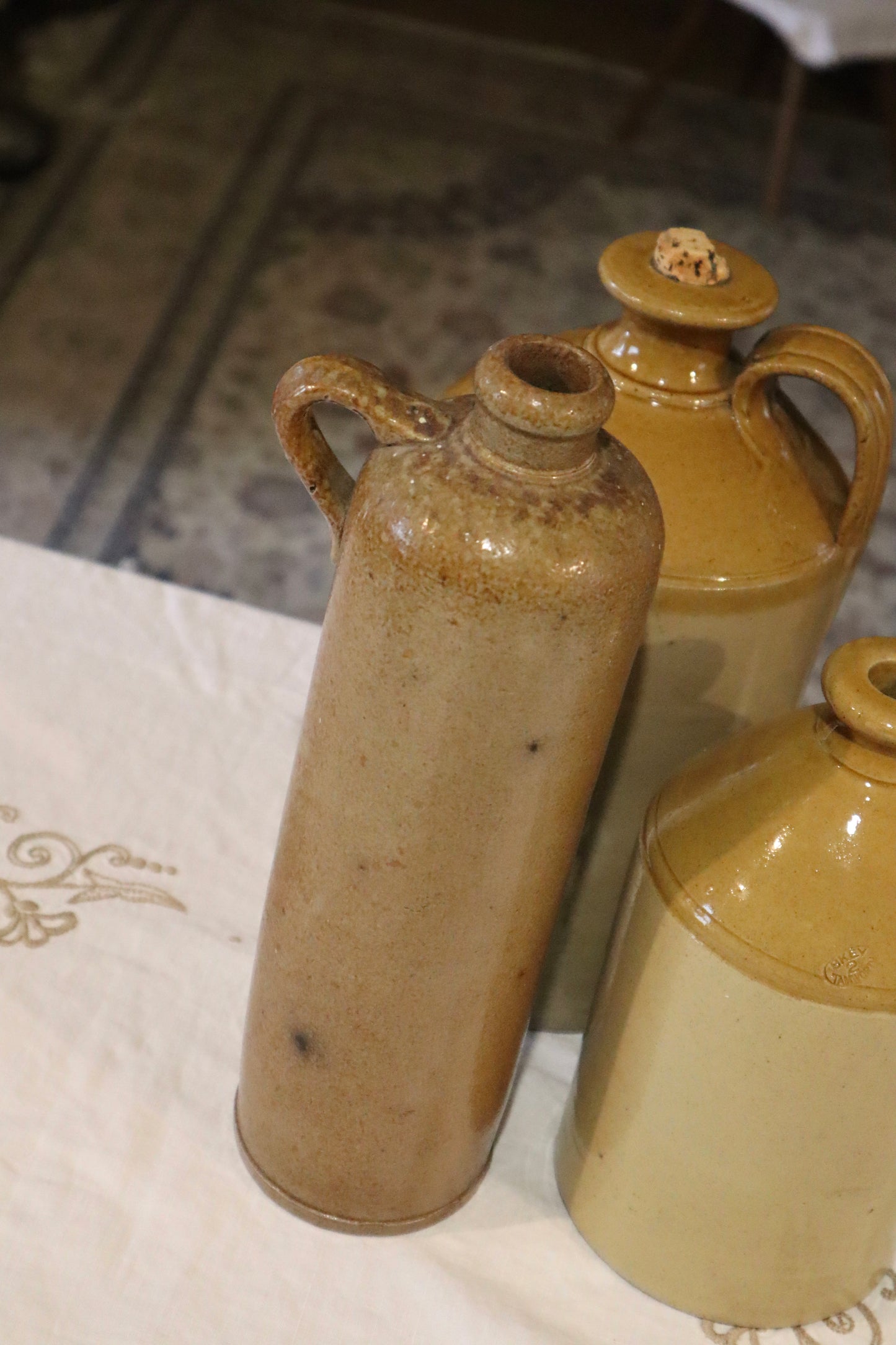 Sticlă din lut glazură sare, sec XIX