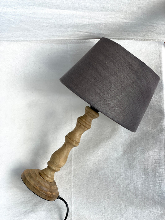 Lampă de birou picior lemn de stejar și abajur textil