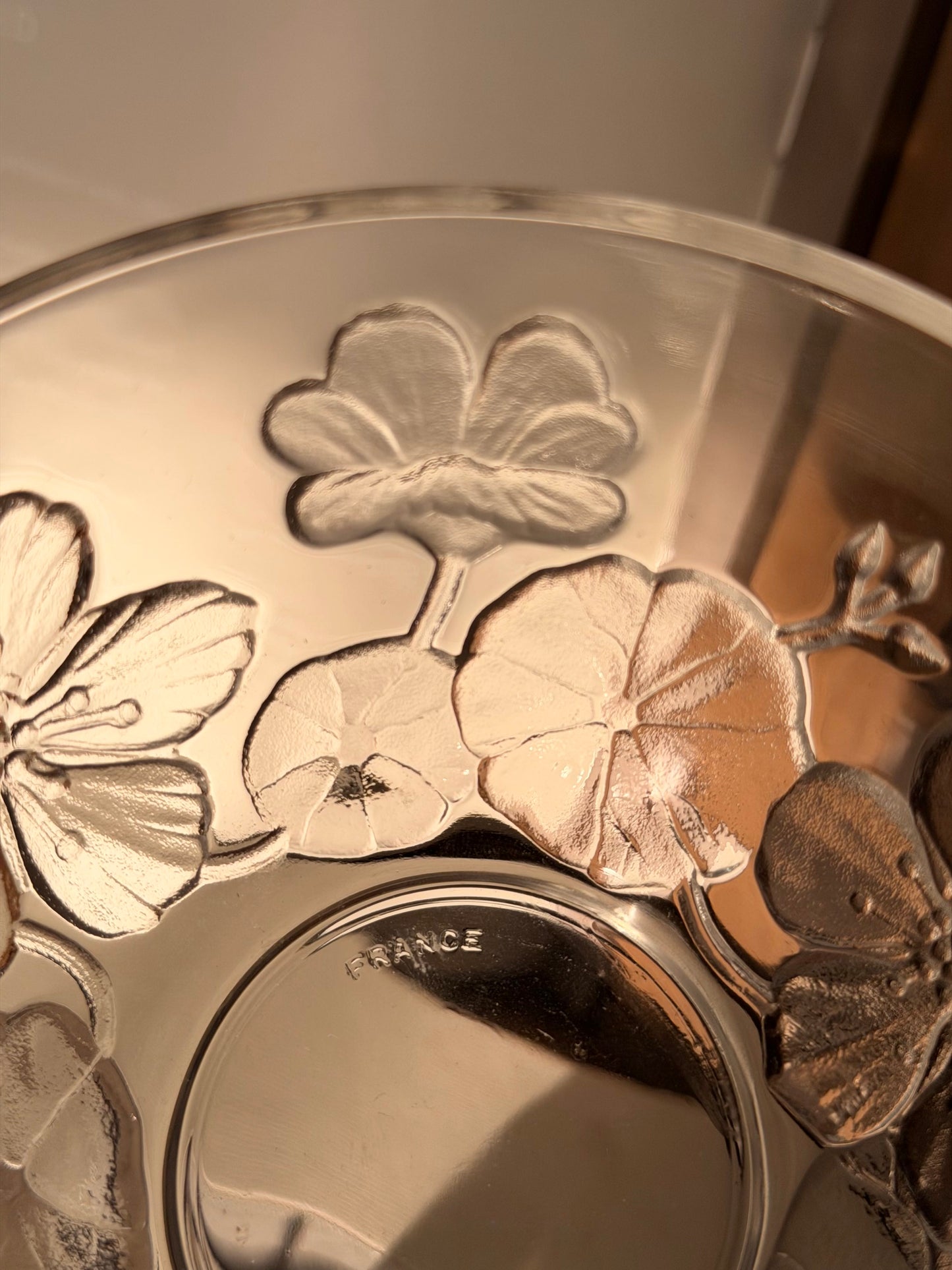 Bombonierǎ cu capac French Luminary D'Arques, 1980