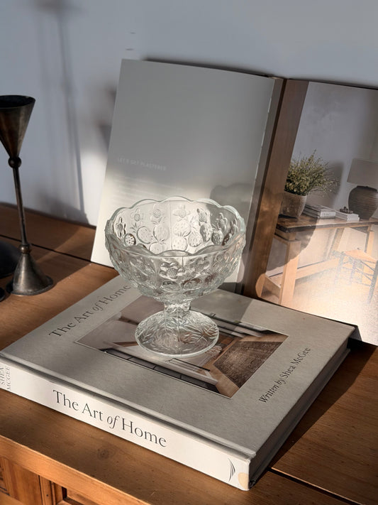 Set de 2 boluri vintage din sticlǎ presatǎ pentru fructe