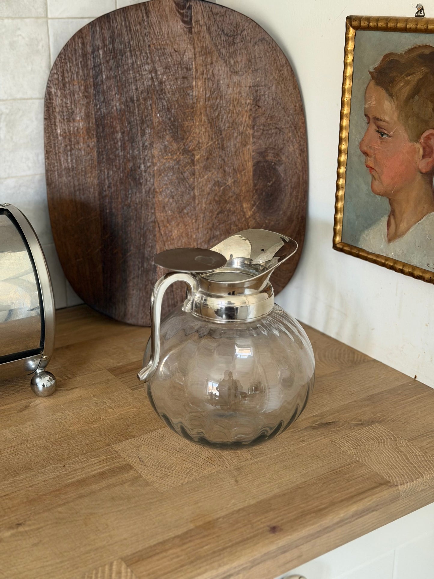 Carafǎ mare vintage din sticlǎ și inox