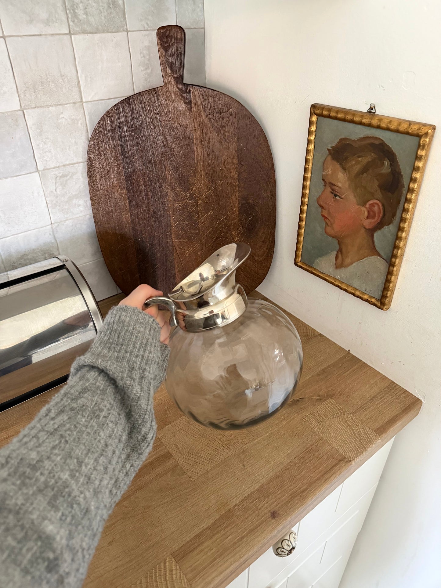 Carafǎ mare vintage din sticlǎ și inox