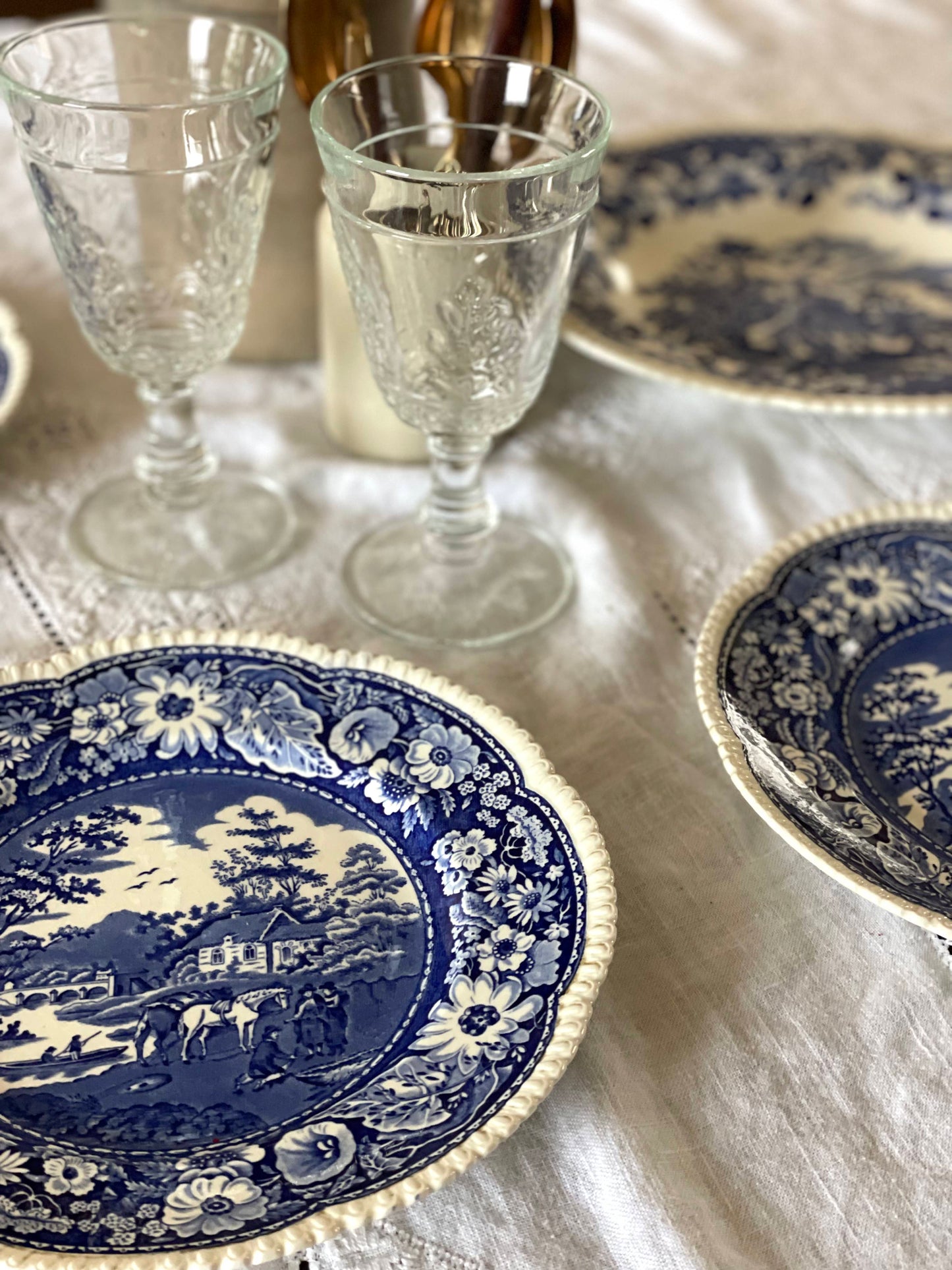 Farfurii medii ceramică Royal Cauldron Blue Native