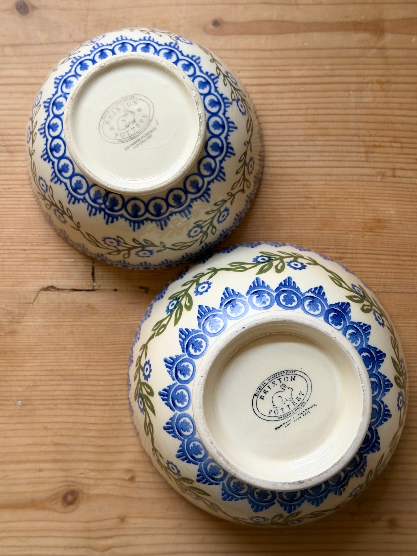 Set de 2 boluri din ceramica Floral Garden-Brixton Pottery