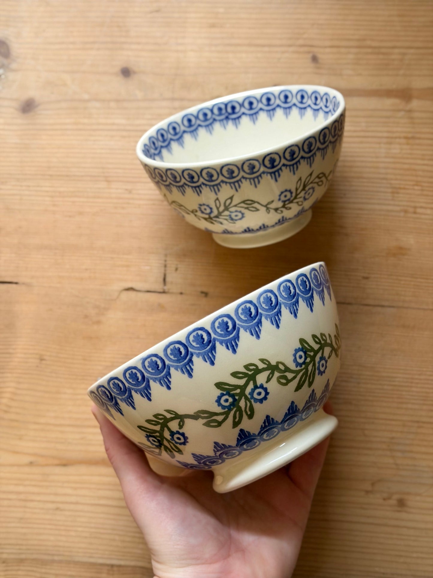 Set de 2 boluri din ceramica Floral Garden-Brixton Pottery