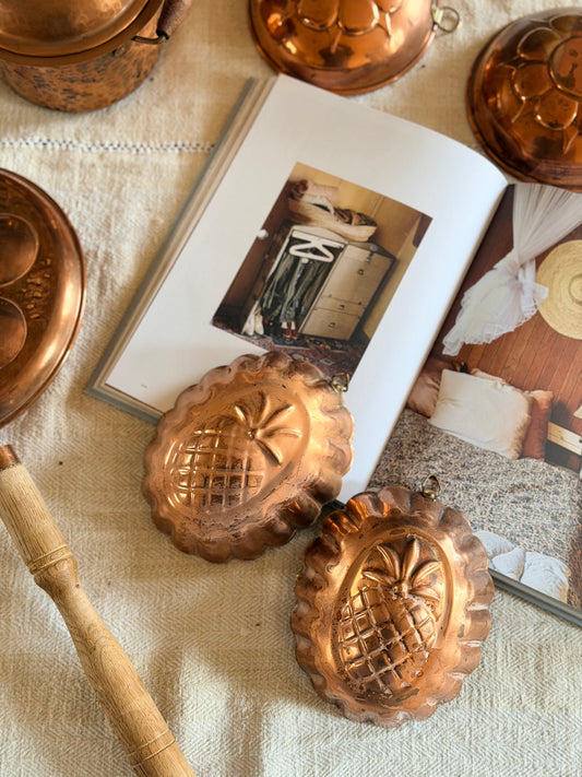 Set de 2 forme vintage decorative din cupru, made in Korea