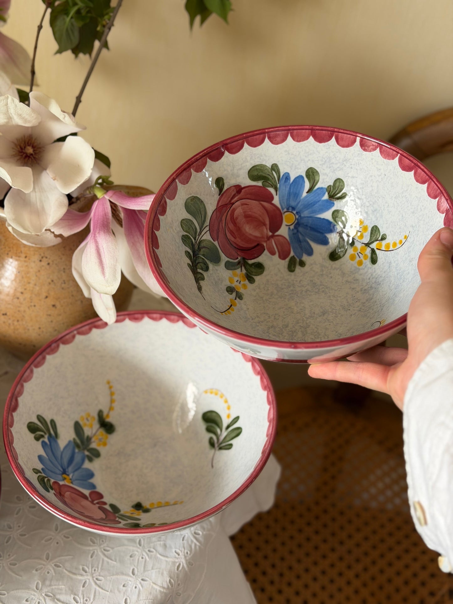 Diverse seturi de masă pictate manual din ceramică