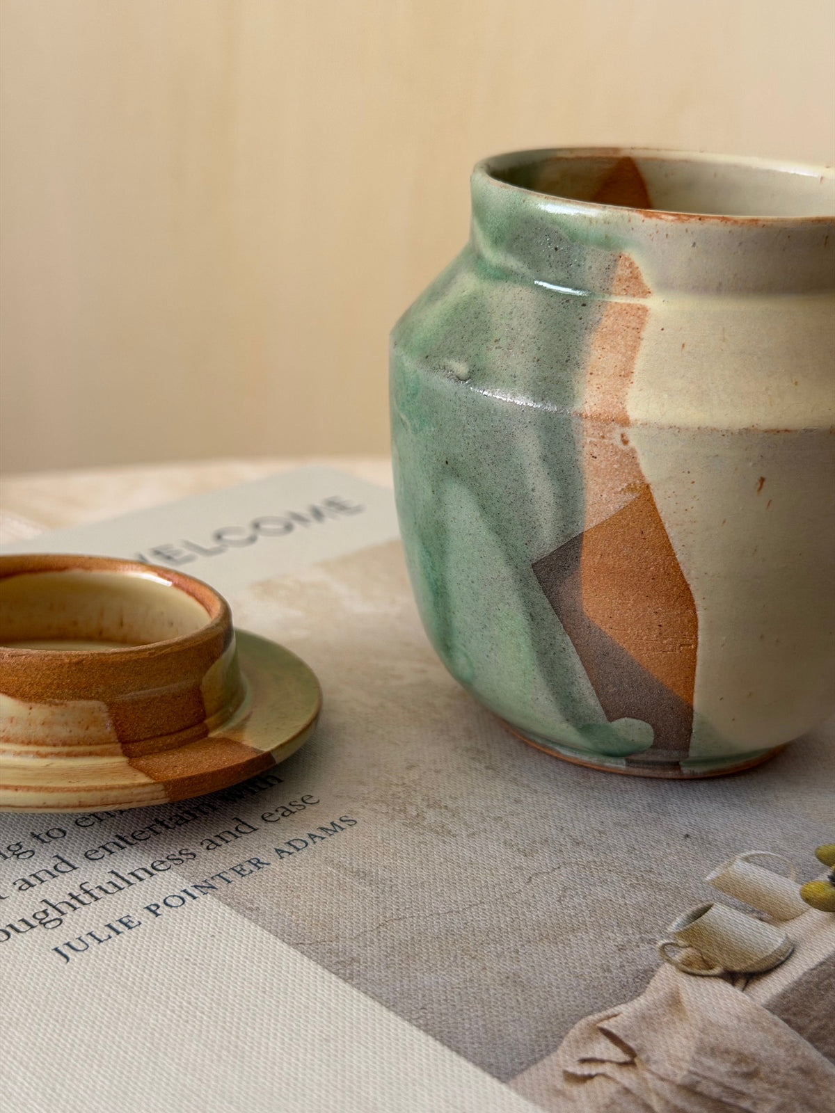 Recipient depozitare din ceramica glazurată, stil wabi-sabi