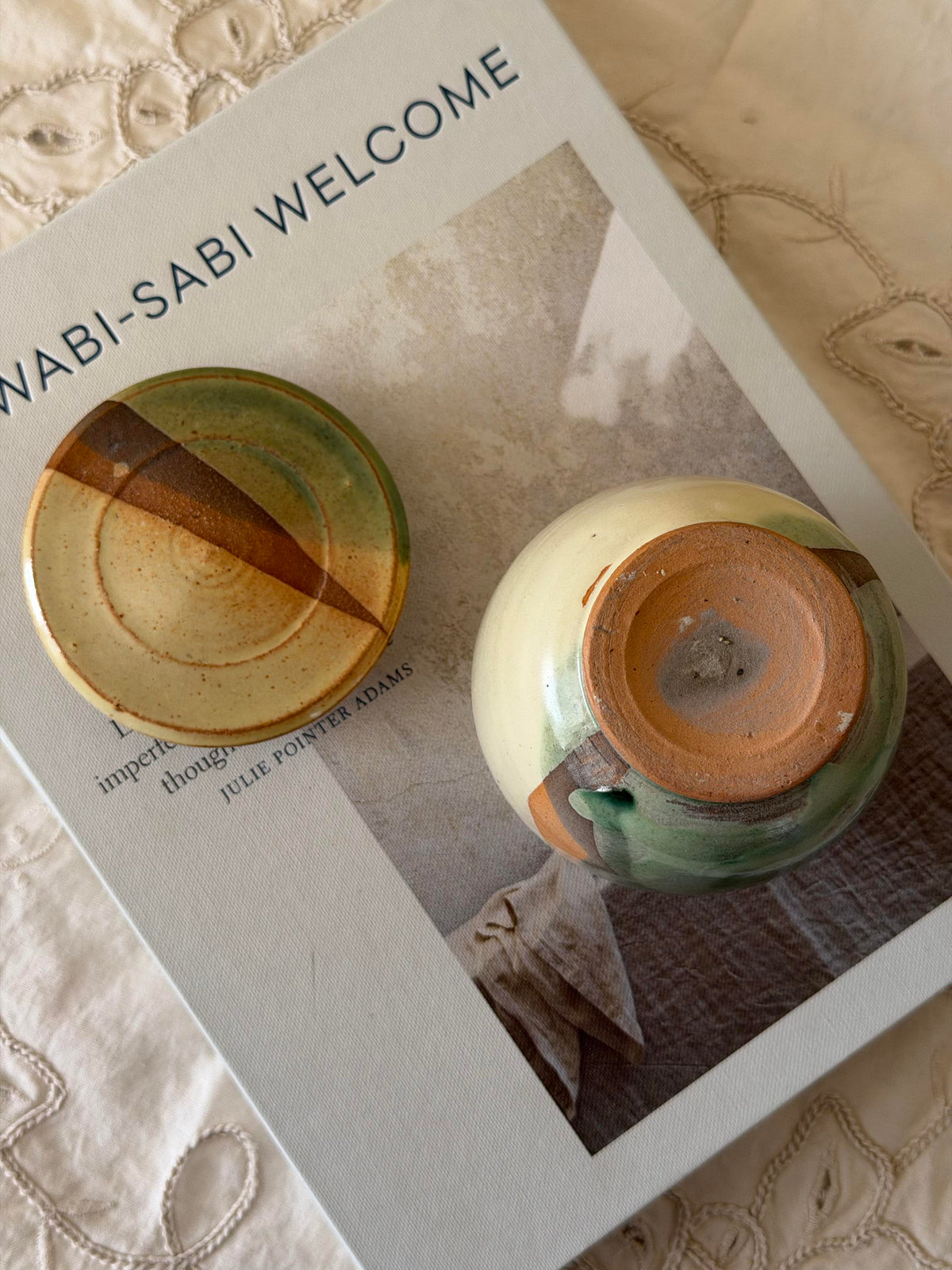 Recipient depozitare din ceramica glazurată, stil wabi-sabi