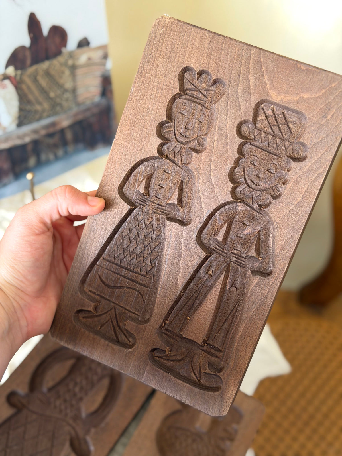 Diverse piese decorative/matriță din lemn sculptat manual