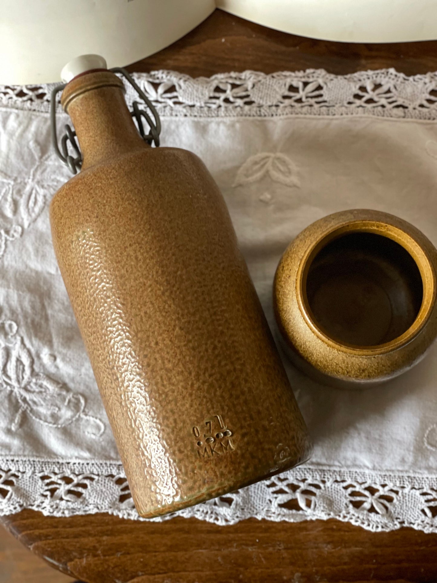 Diverse recipiente vintage din lut