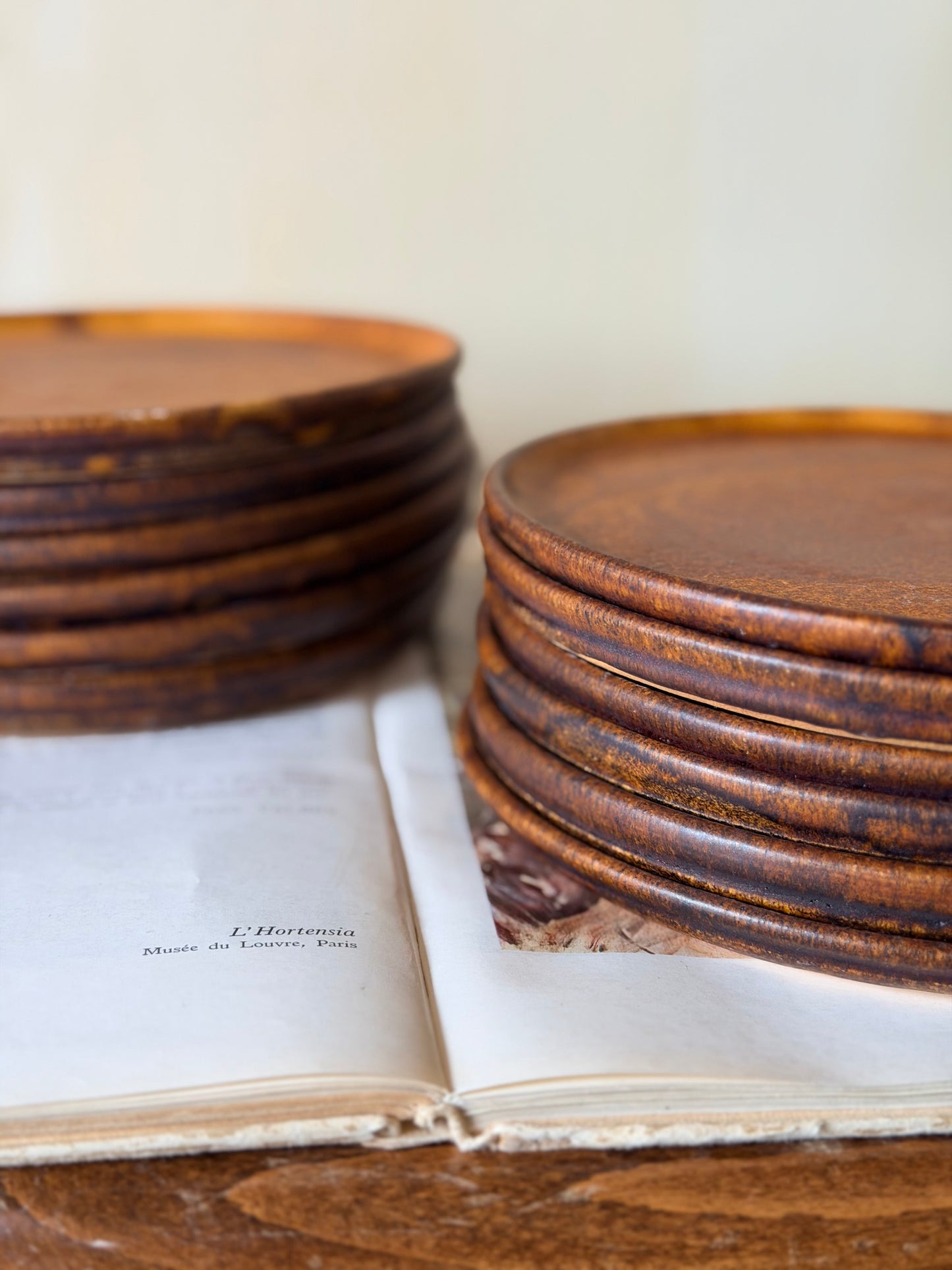 Set de 6 farfurii din ceramică, lucrate manual