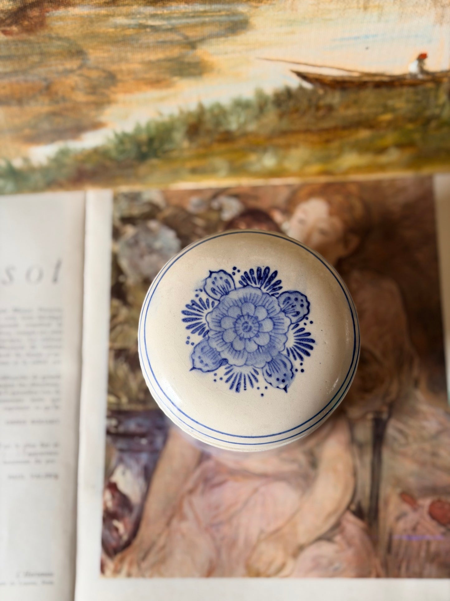 Borcan cu capac din porțelan Delft-handpainted