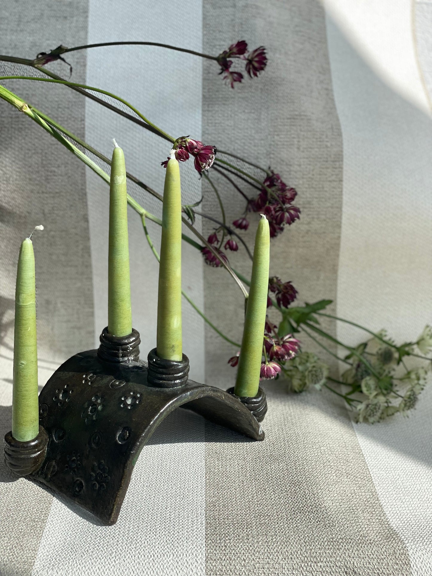 Suport unic de lumânǎri din ceramicǎ, stil japonez