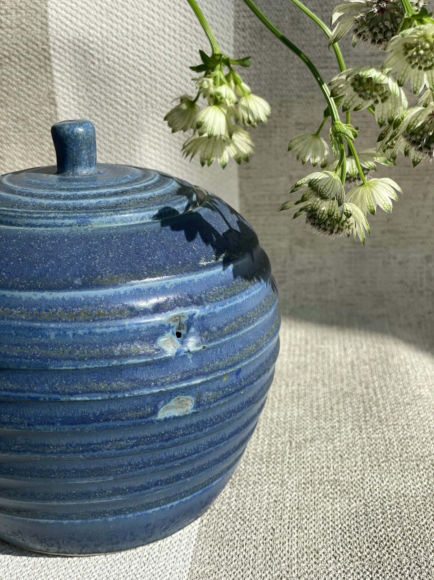 Recipient unic stil japonez cu capac, lucrat manual