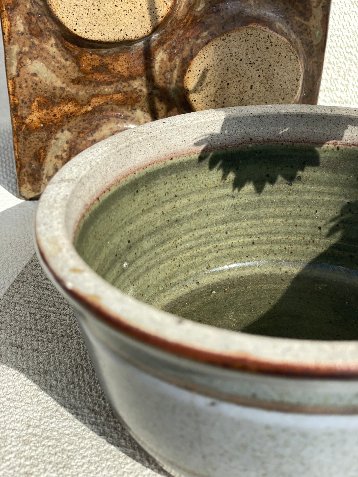 Bol tradițional japonez din ceramicǎ