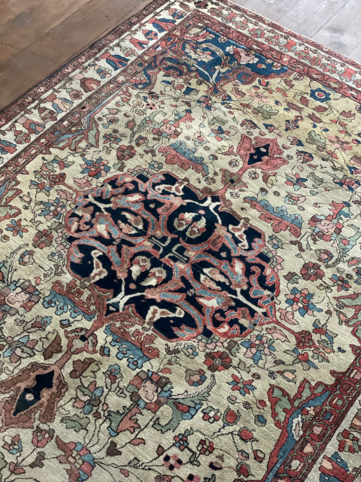 Covor tradițional persan lucrat manual 100% lână