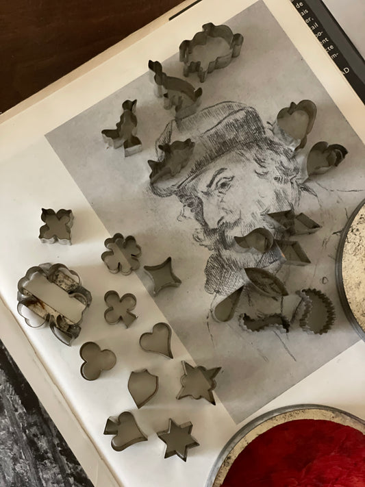 Forme vintage diferite metalice pentru decupat-1980