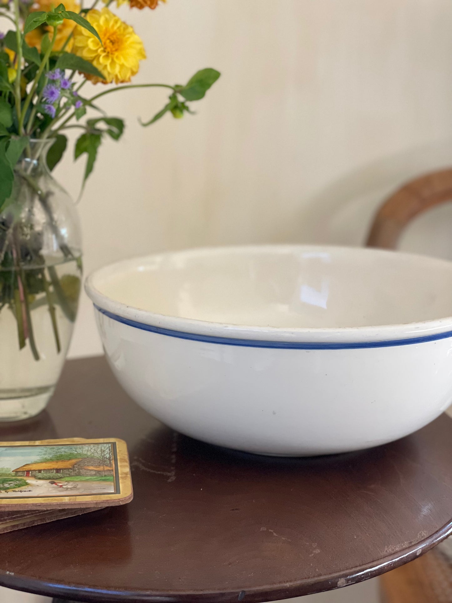 Vas mare de frământat din ceramică