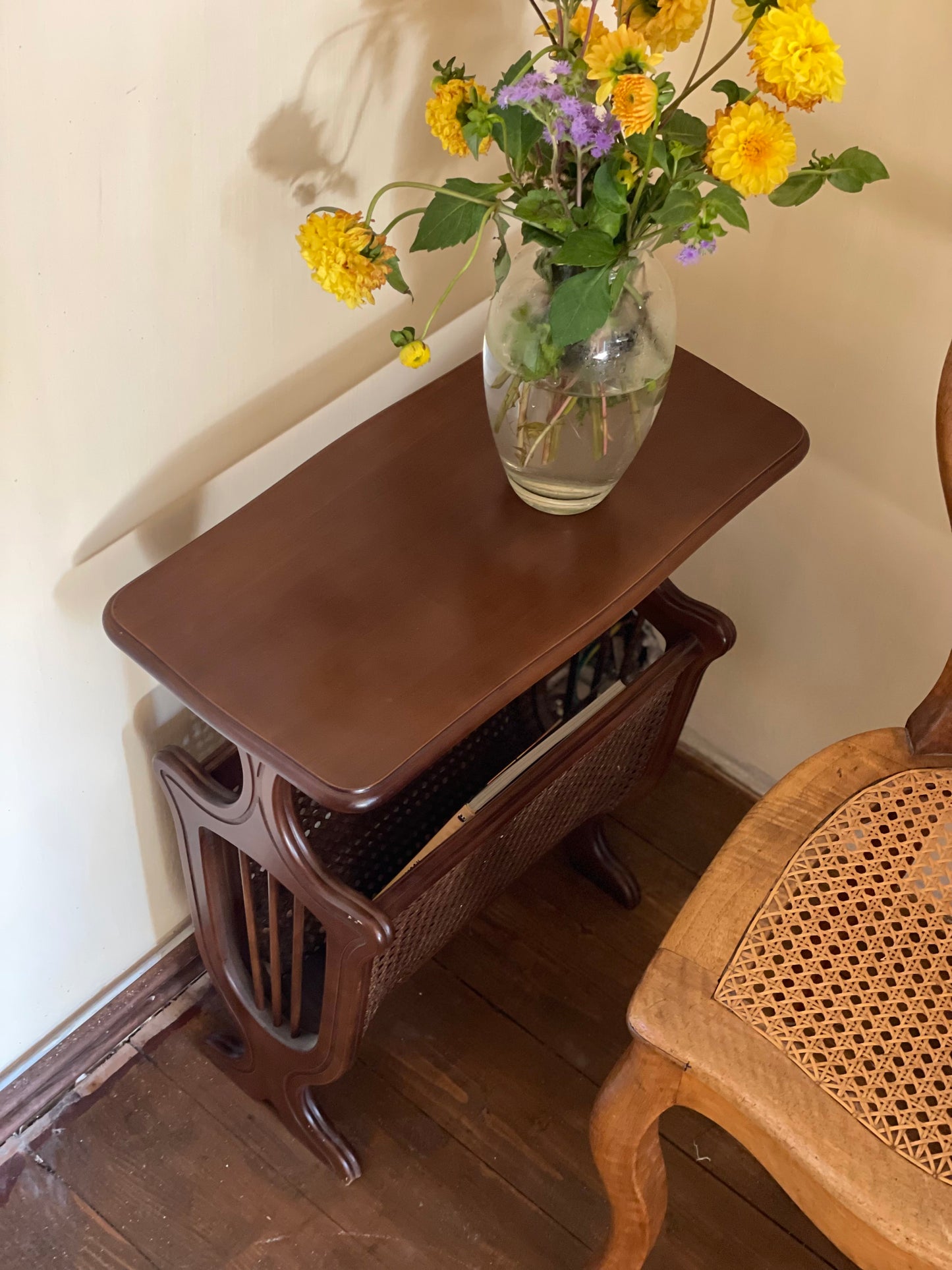 Masă laterală din ratan stil colonial